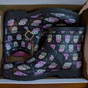 Brand New Capelli Rain Boots with Owls - Size 10